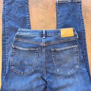 American Eagle Outfitters men’s  Blue Jeans